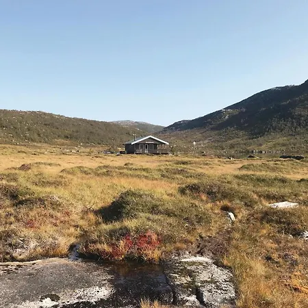 Holiday home Tjeldoya