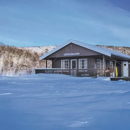 Tjeldoya Holiday home